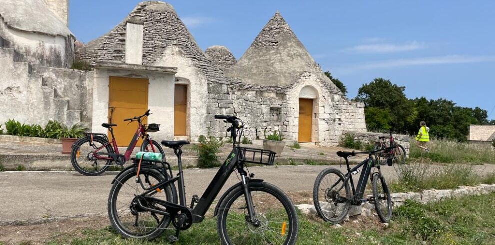 Pedal Among Trulli and Flavors: An E-Bike Tour in the Itria Valley. eBike Tour to Alberobello